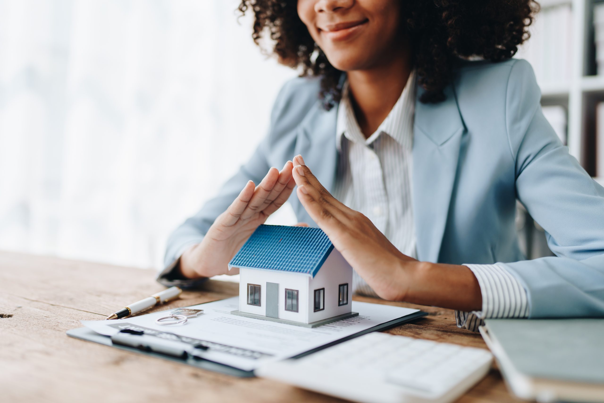 Real,Estate,African,American,,Agent,,Buy,And,Sell,Land,,Property